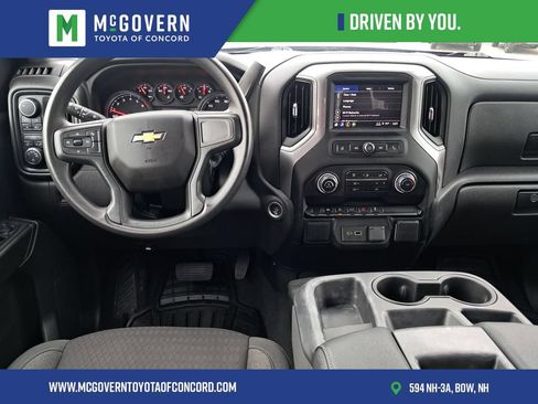 Used 2022 Chevrolet Silverado 1500 Custom AWD/4WD image 22