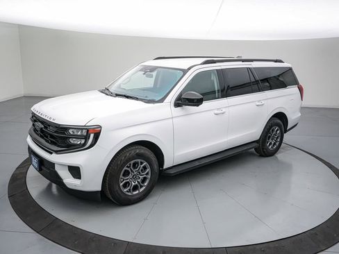 Certified 2025 Ford Expedition Max Active AWD/4WD image 9