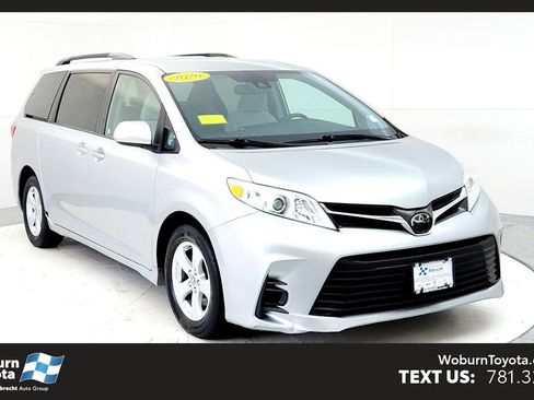 Used 2020 Toyota Sienna LE FWD image 1