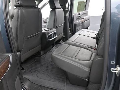 Used 2020 GMC Sierra 3500 Denali w/ Denali Ultimate Package AWD/4WD image 10