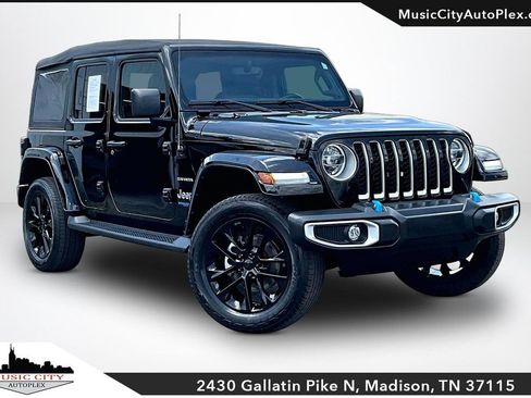 Used 2022 Jeep Wrangler Unlimited Sahara AWD/4WD image 1