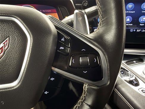 Used 2021 Chevrolet Corvette Stingray Coupe w/ 1LT image 21