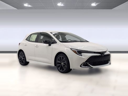 New 2026 Toyota Corolla XSE image 6