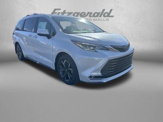 New 2026 Toyota Sienna Platinum 360° Tour