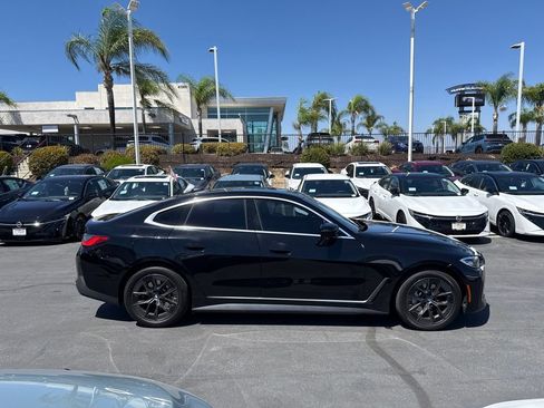 Used 2022 BMW i4 eDrive40 RWD image 3