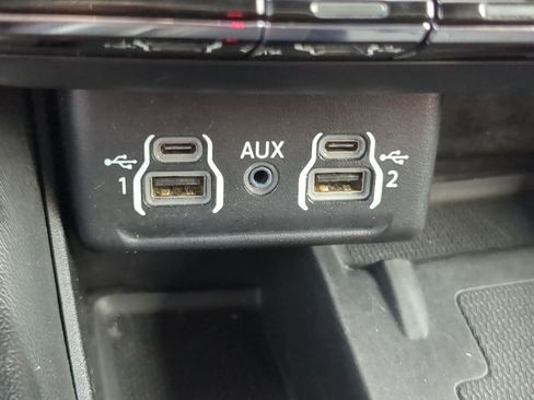 Used 2022 Dodge Durango R/T image 28