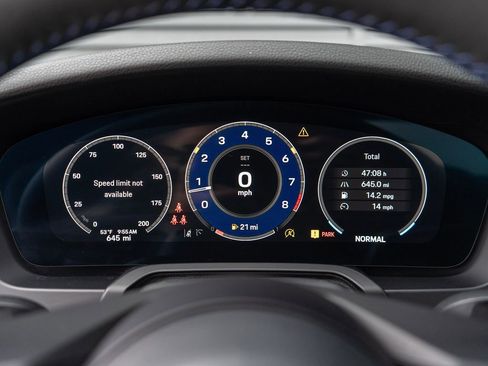 Used 2026 Porsche 911 Carrera T image 17