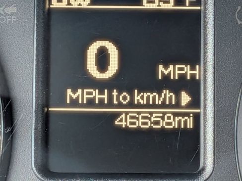 Used 2024 RAM 1500 Classic SLT image 32