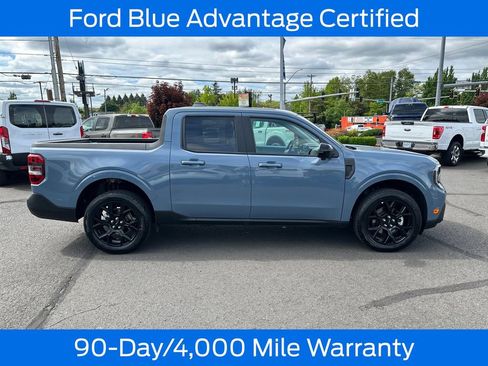 Certified 2026 Ford Maverick Lariat w/ Black Appearance Package AWD/4WD image 9