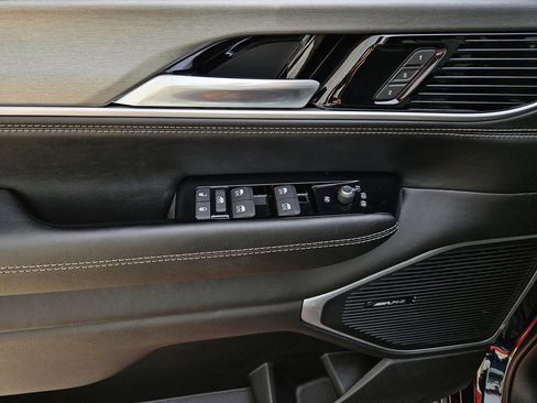 New 2026 Jeep Grand Wagoneer 4WD image 16
