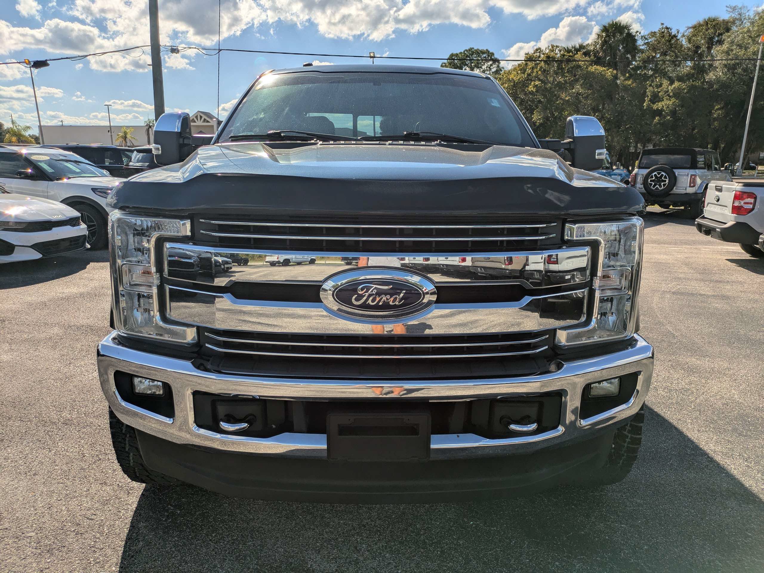 Used 2017 Ford F250 4x4 Crew Cab Super Duty image 10