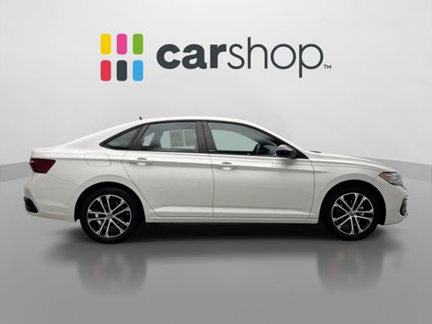 Used 2023 Volkswagen Jetta Sport FWD image 6