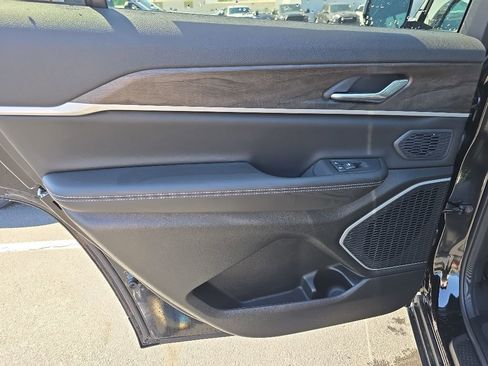 New 2026 Jeep Grand Cherokee L Limited AWD/4WD image 50