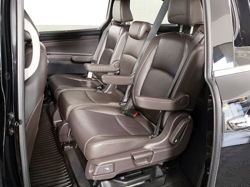 Used 2019 Honda Odyssey Elite image 40