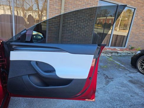 Used 2024 Tesla Model S Plaid image 57