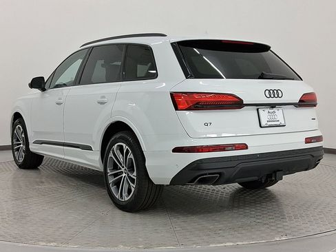 Used 2026 Audi Q7 3.0T Premium w/ Convenience Plus Package AWD/4WD image 3