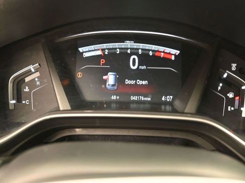 Used 2021 Honda CR-V EX image 10