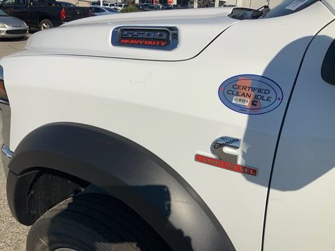 New 2026 RAM 5500 Tradesman w/ Chrome Appearance Group AWD/4WD image 9