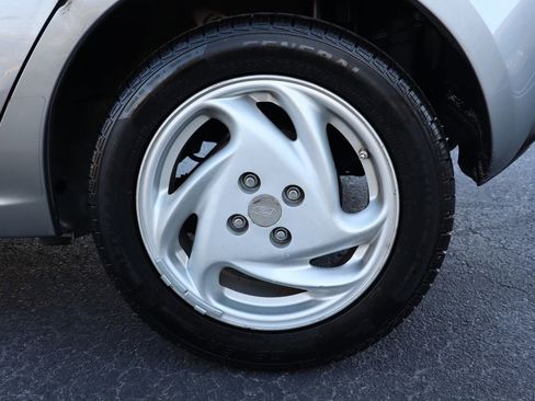 Used 2012 MAZDA MAZDA2 Touring image 42