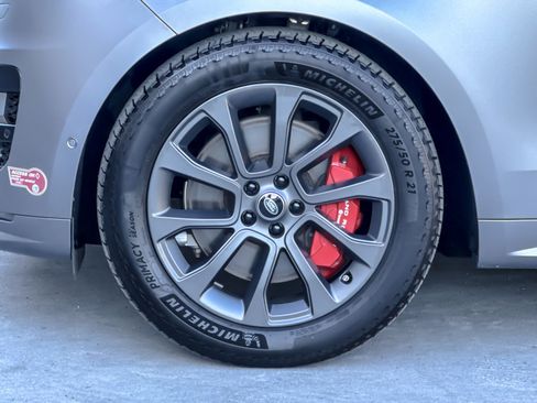 Used 2024 Land Rover Range Rover Sport Autobiography image 27