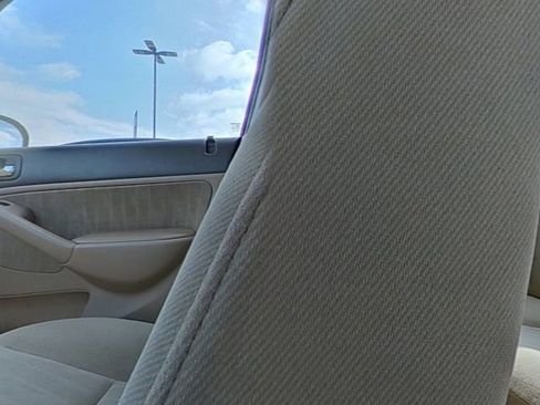 Used 2005 Honda Civic LX image 22