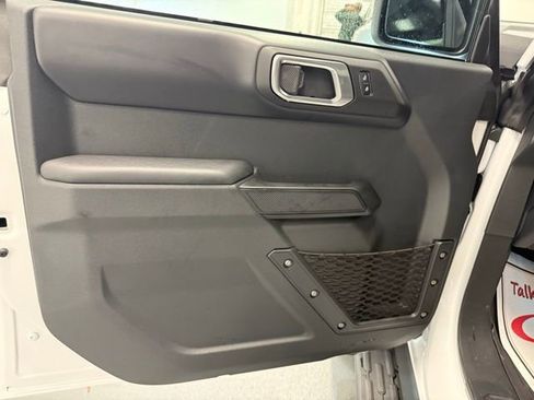 New 2025 Ford Bronco Outer Banks w/ Sasquatch Package image 13