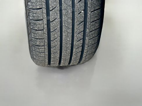 Used 2023 Volkswagen Tiguan SE image 41