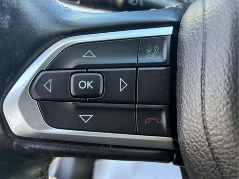Used 2022 Jeep Compass Limited AWD/4WD image 16