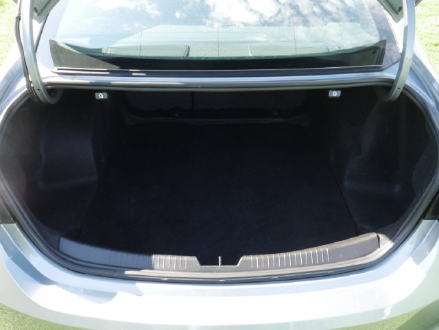 Used 2023 Chevrolet Malibu LT FWD image 11