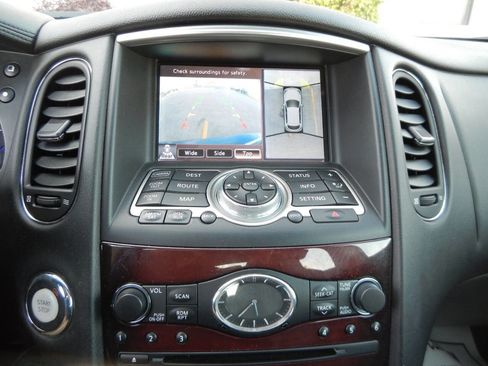 Used 2010 INFINITI EX35 Journey image 3