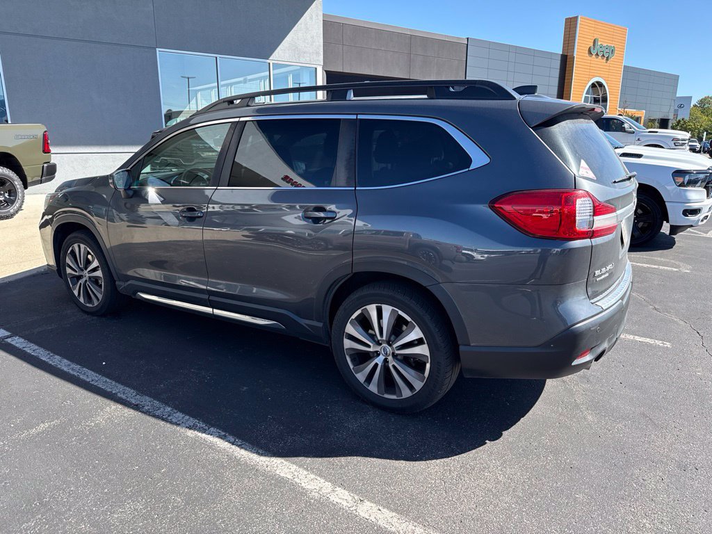 Used 2021 Subaru Ascent Limited w/ Technology Package AWD/4WD image 5