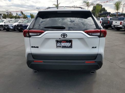 New 2025 Toyota RAV4 XLE Premium image 4