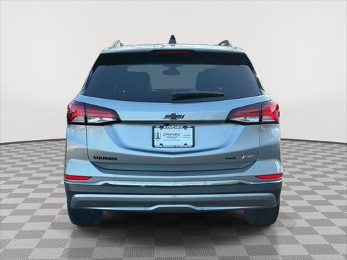Used 2023 Chevrolet Equinox RS image 6