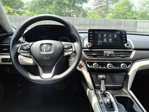Used 2018 Honda Accord EX-L image 14