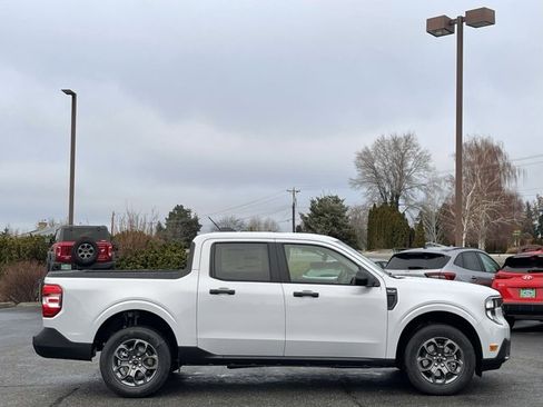 New 2026 Ford Maverick XLT w/ XLT Luxury Package image 2