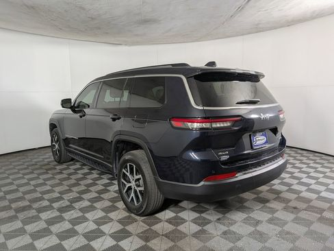 Used 2024 Jeep Grand Cherokee L Limited image 4