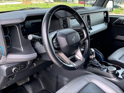 Used 2022 Ford Bronco Black Diamond AWD/4WD image 13