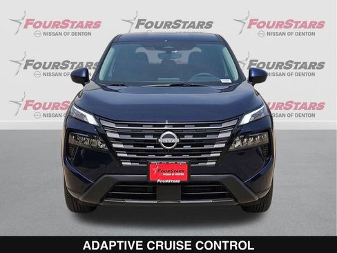 New 2026 Nissan Rogue SV FWD image 10