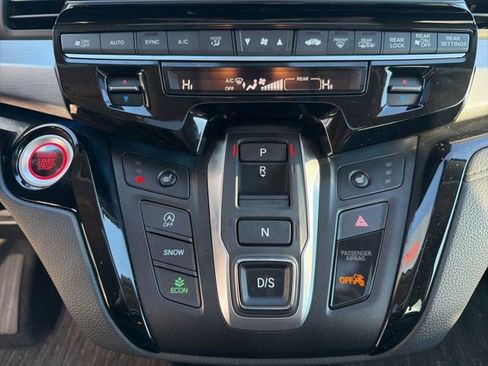 Used 2025 Honda Odyssey Touring image 27