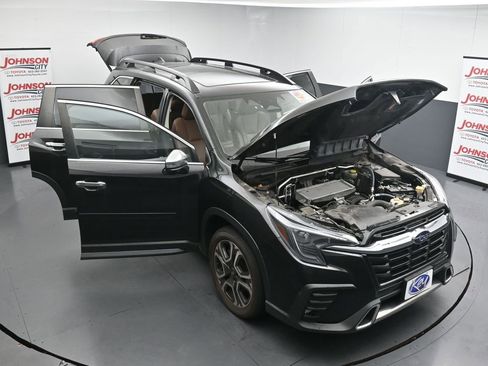 Used 2023 Subaru Ascent Touring AWD/4WD image 49