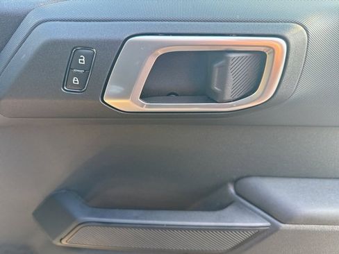 New 2025 Ford Bronco Big Bend w/ Black Diamond Package image 15