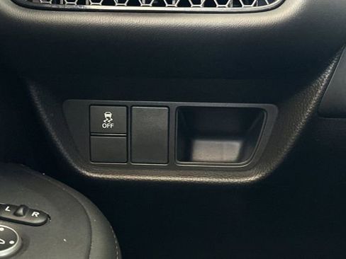 Certified 2024 Honda HR-V EX-L image 32