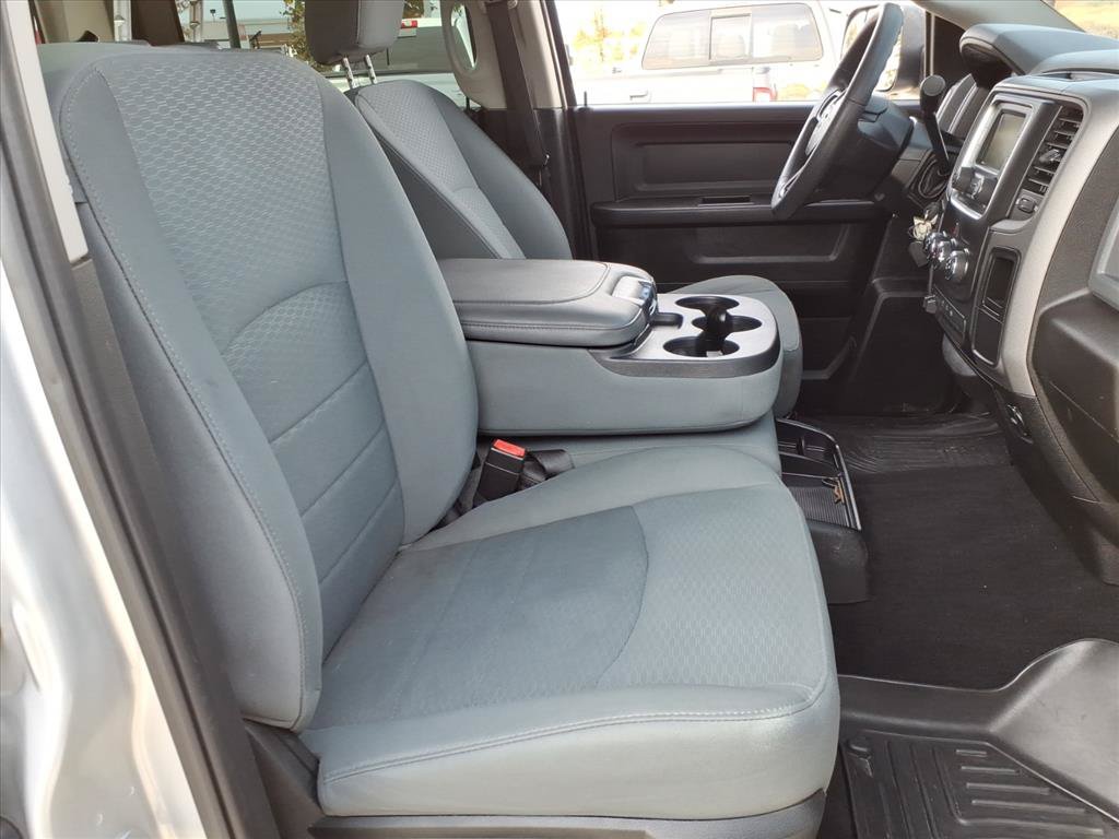 Used 2018 RAM 2500 Tradesman w/ Chrome Appearance Group AWD/4WD image 16