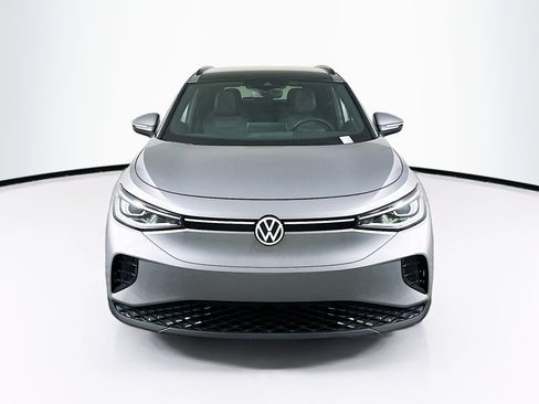 Used 2023 Volkswagen ID.4 S image 2