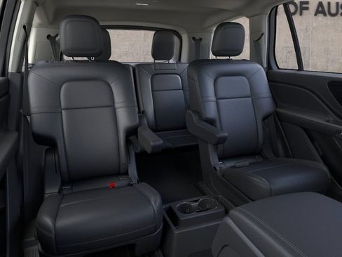 New 2026 Lincoln Aviator 2WD image 11