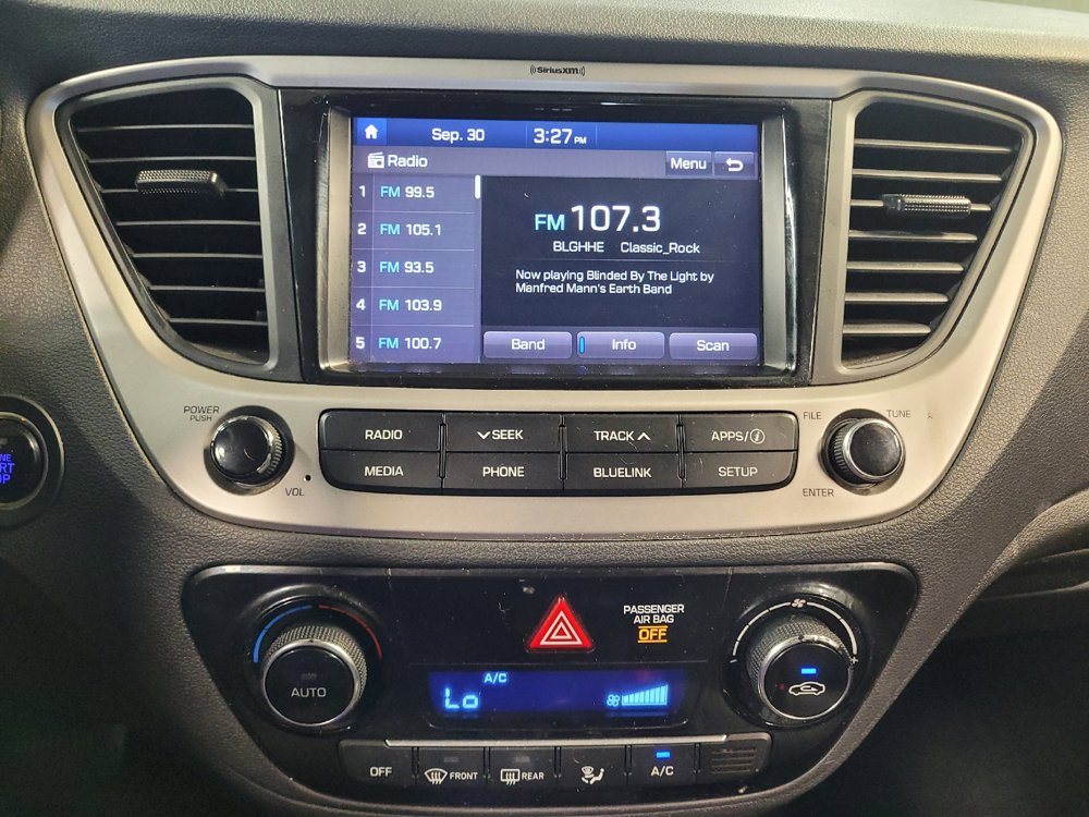 Used 2020 Hyundai Accent Limited FWD image 25