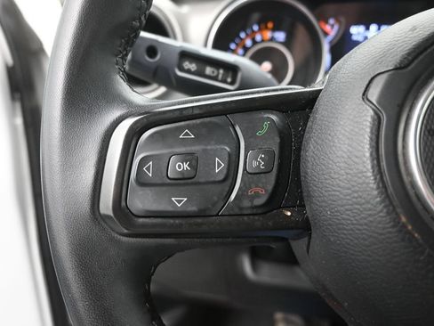 Used 2023 Jeep Gladiator Sport AWD/4WD image 7
