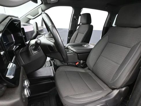 Used 2024 GMC Sierra 3500 SLE w/ SLE Convenience Package image 27