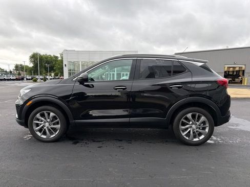 Used 2023 Buick Encore GX Essence w/ Experience Buick Package AWD/4WD image 4