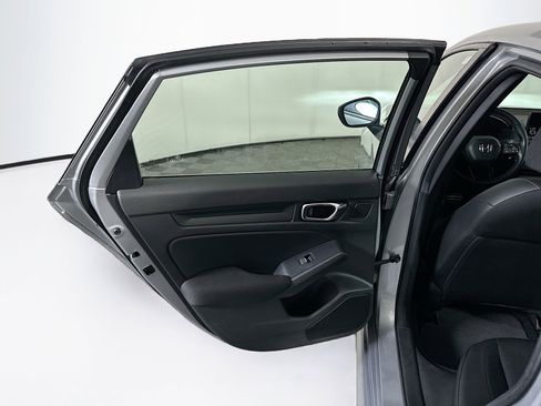 Used 2025 Honda Civic Sport image 26